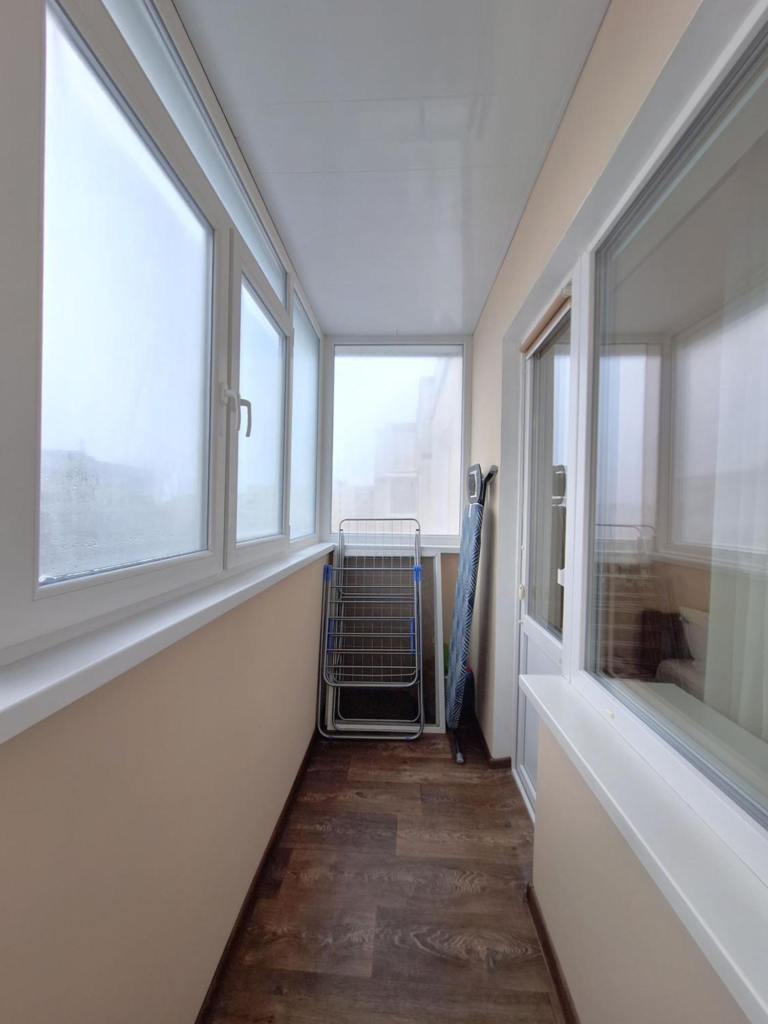 4 Ліжка З Балконом Документи Для Відряджень Мережа Alex Apartments Безконтатне Заселення 24-7 Poltava Bagian luar foto